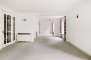 Photo 9- click for photo gallery